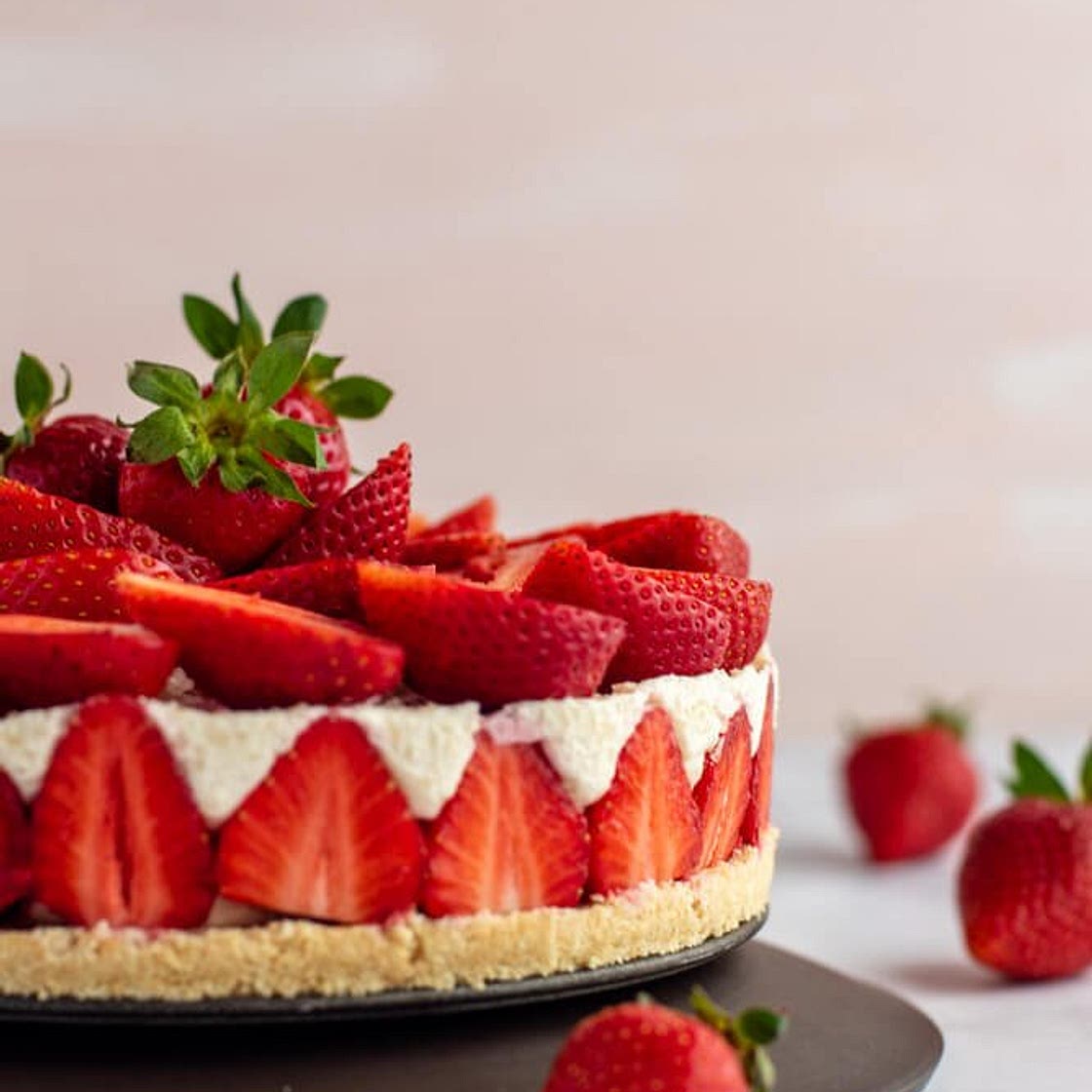Strawberry Couscous Cheesecake