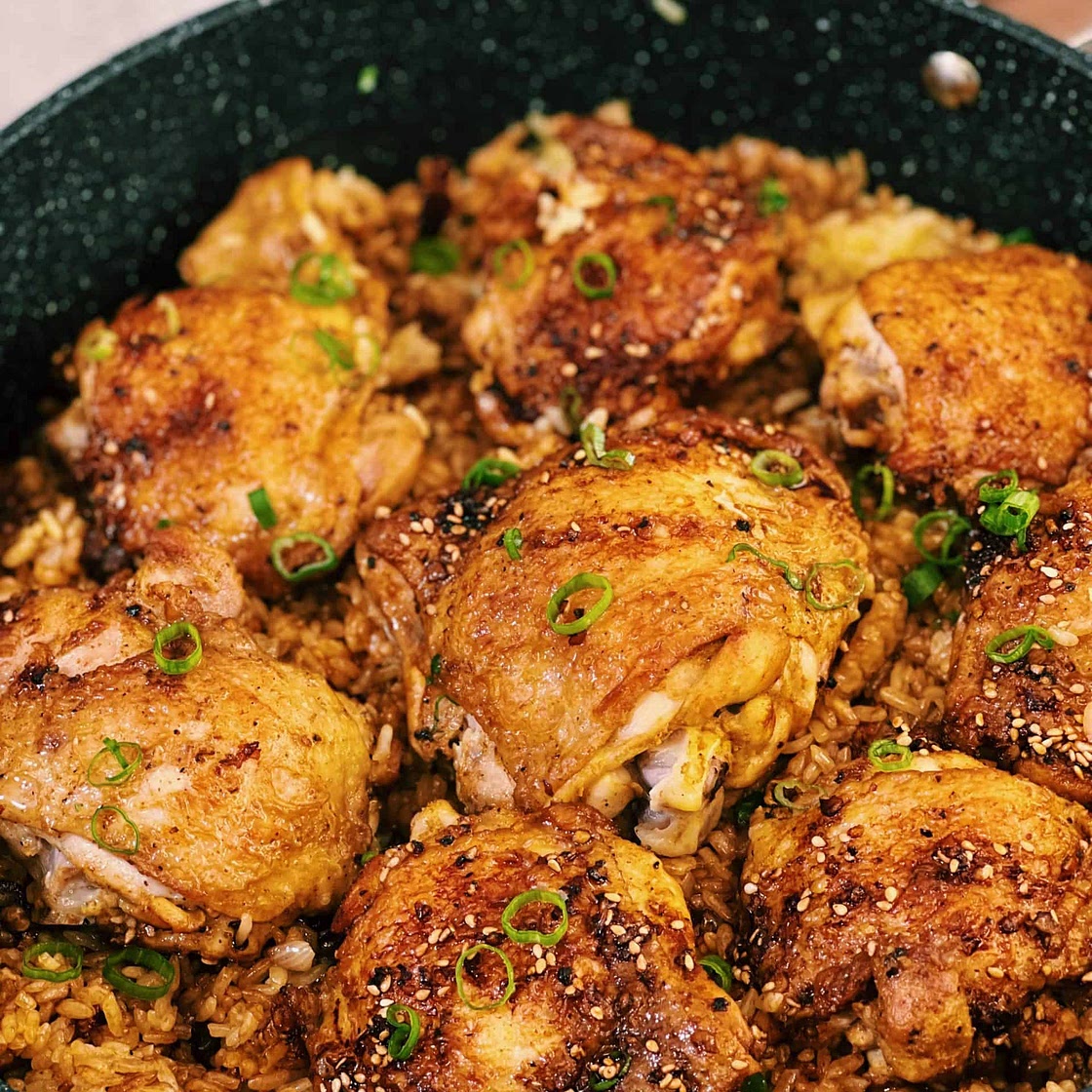 One Pot Chicken and Rice with Black Pepper Sauce