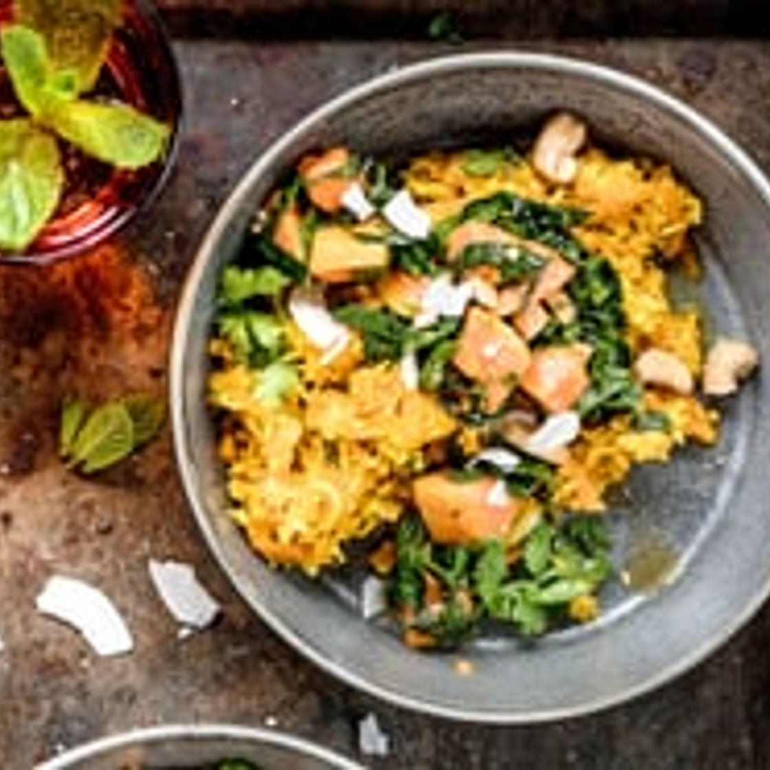 Karotten-Kokos-Curry mit Papayasalat