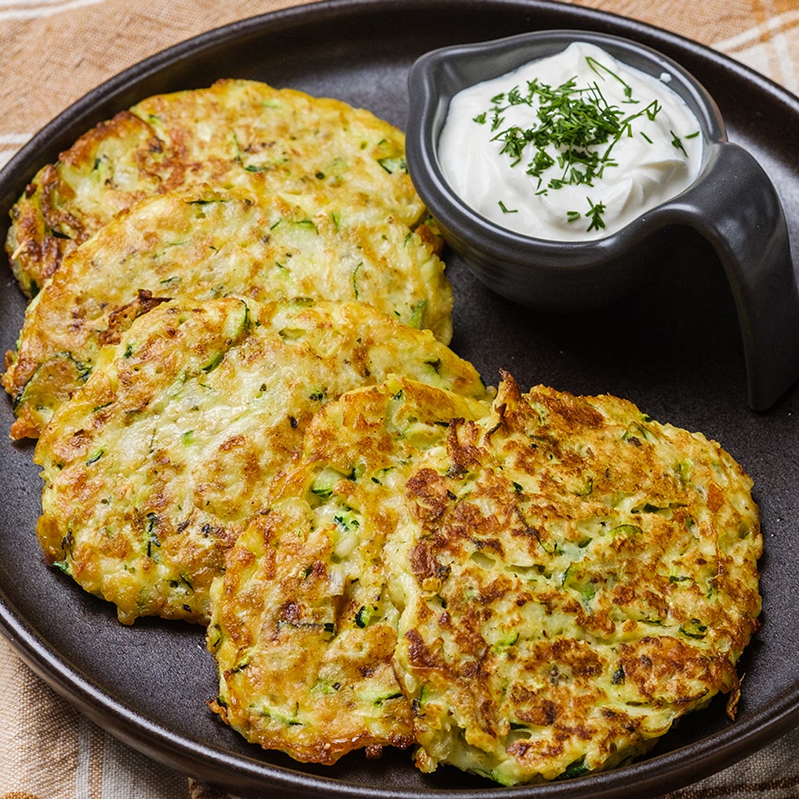 Schnelle Zucchinipuffer