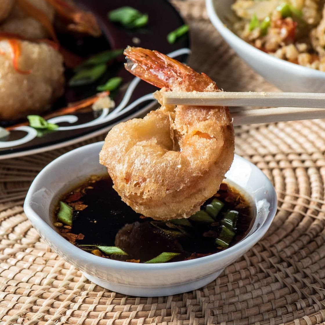 Low Carb Tempura Shrimp with Dipping Sauce