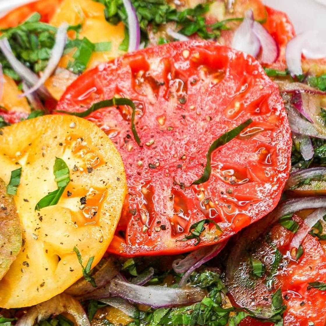 Heirloom Tomato and Basil Salad Recipe
