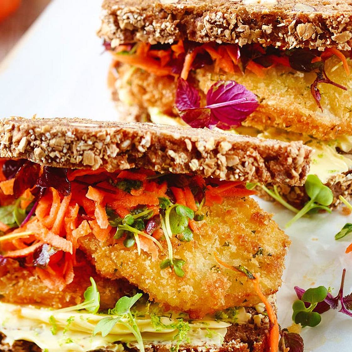 Sandwich mit Gemüse-Bratling