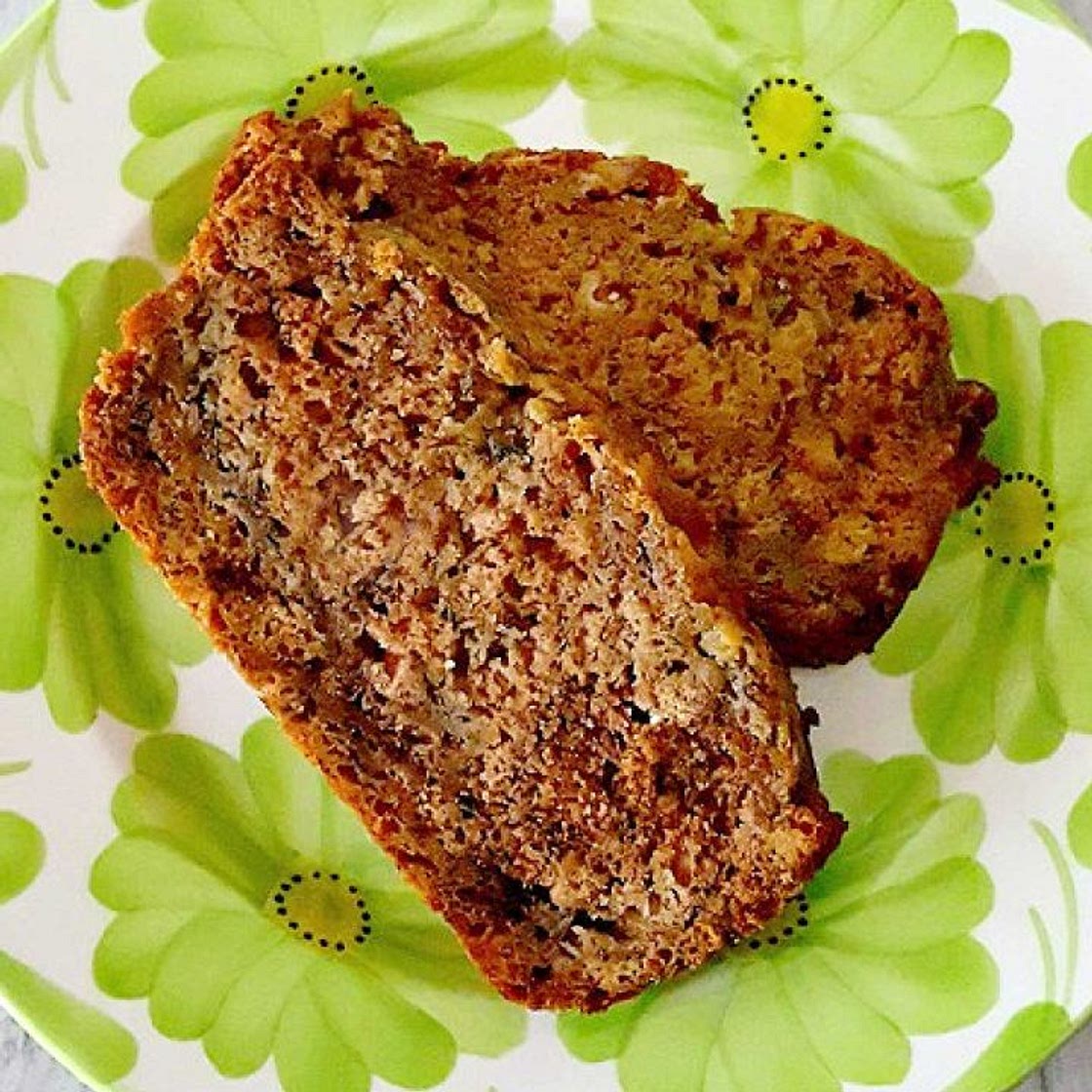 Moist Grape Flour Banana Bread