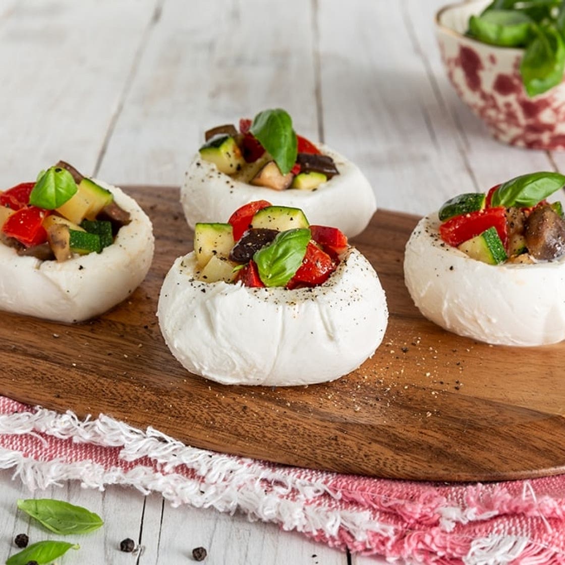 Mozzarelle ripiene di verdure estive