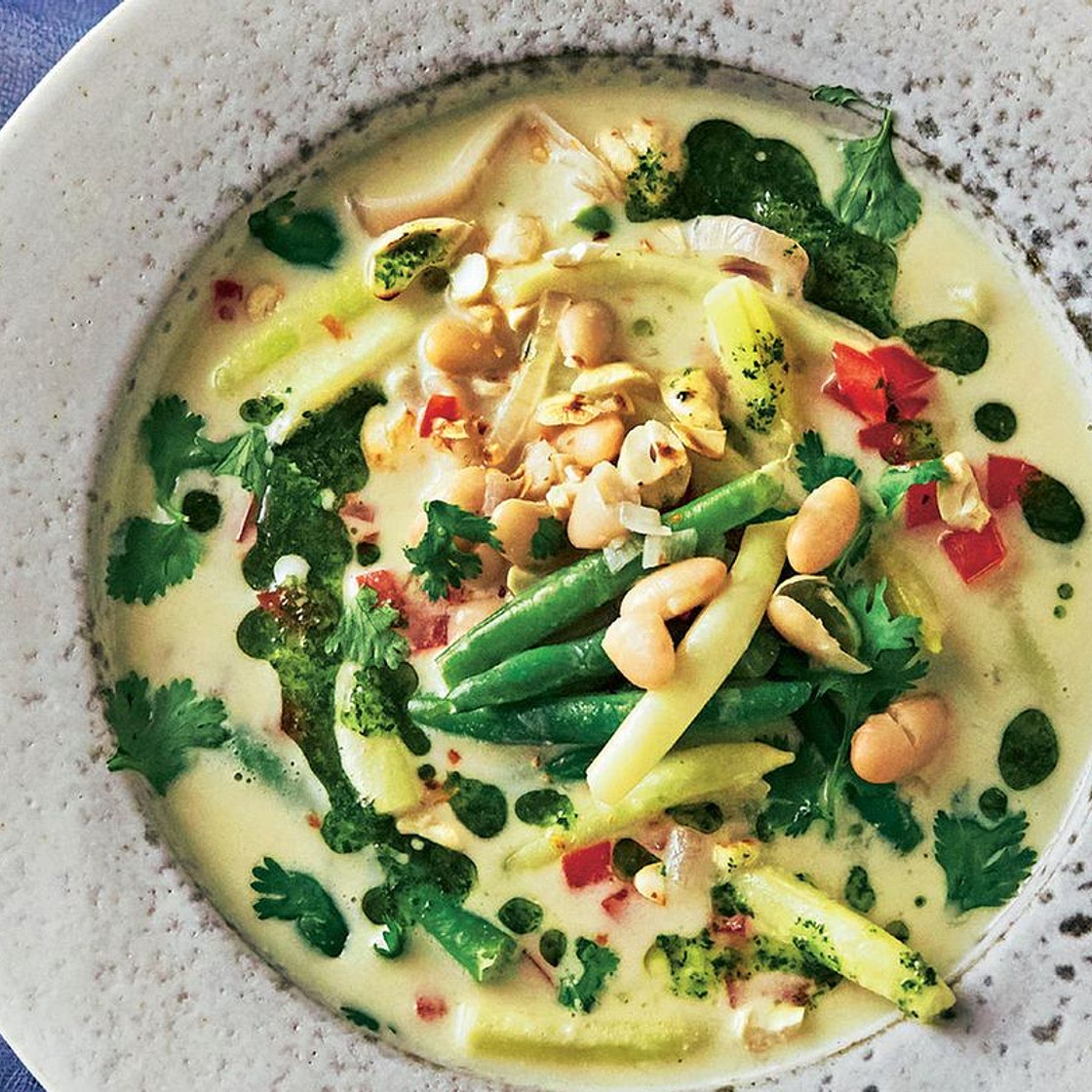 Bunter Bohnen-Kokos-Eintopf