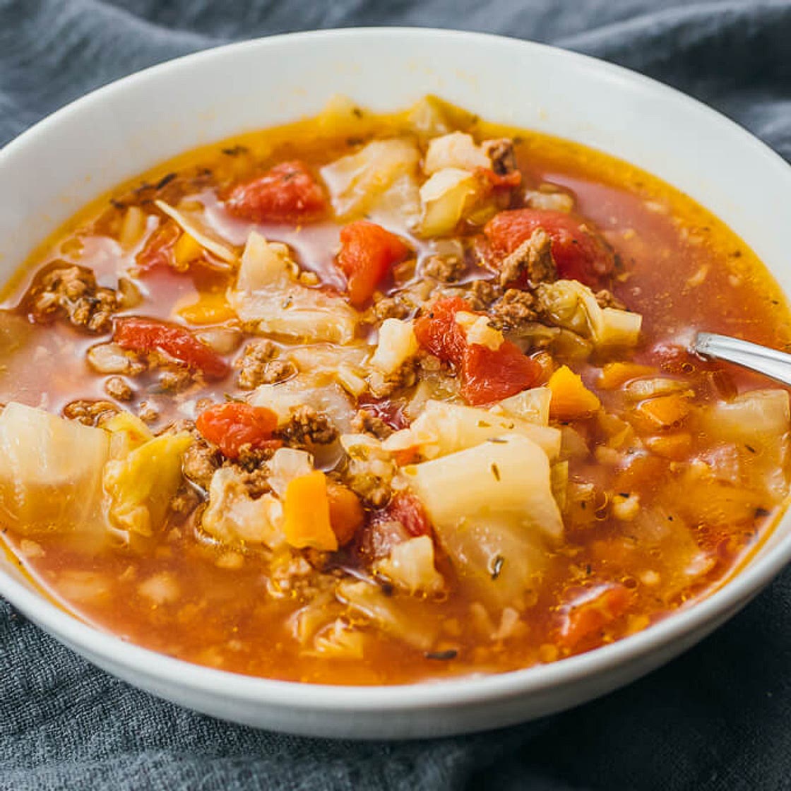 Instant Pot Cabbage Soup