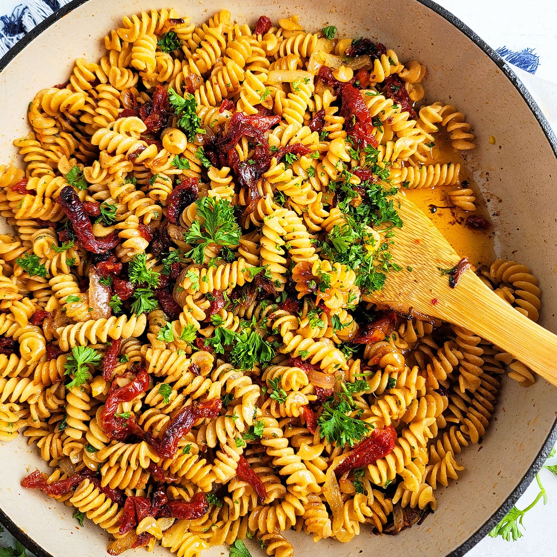 Caramelized Onion & Sun-Dried Tomato Vegan Pasta