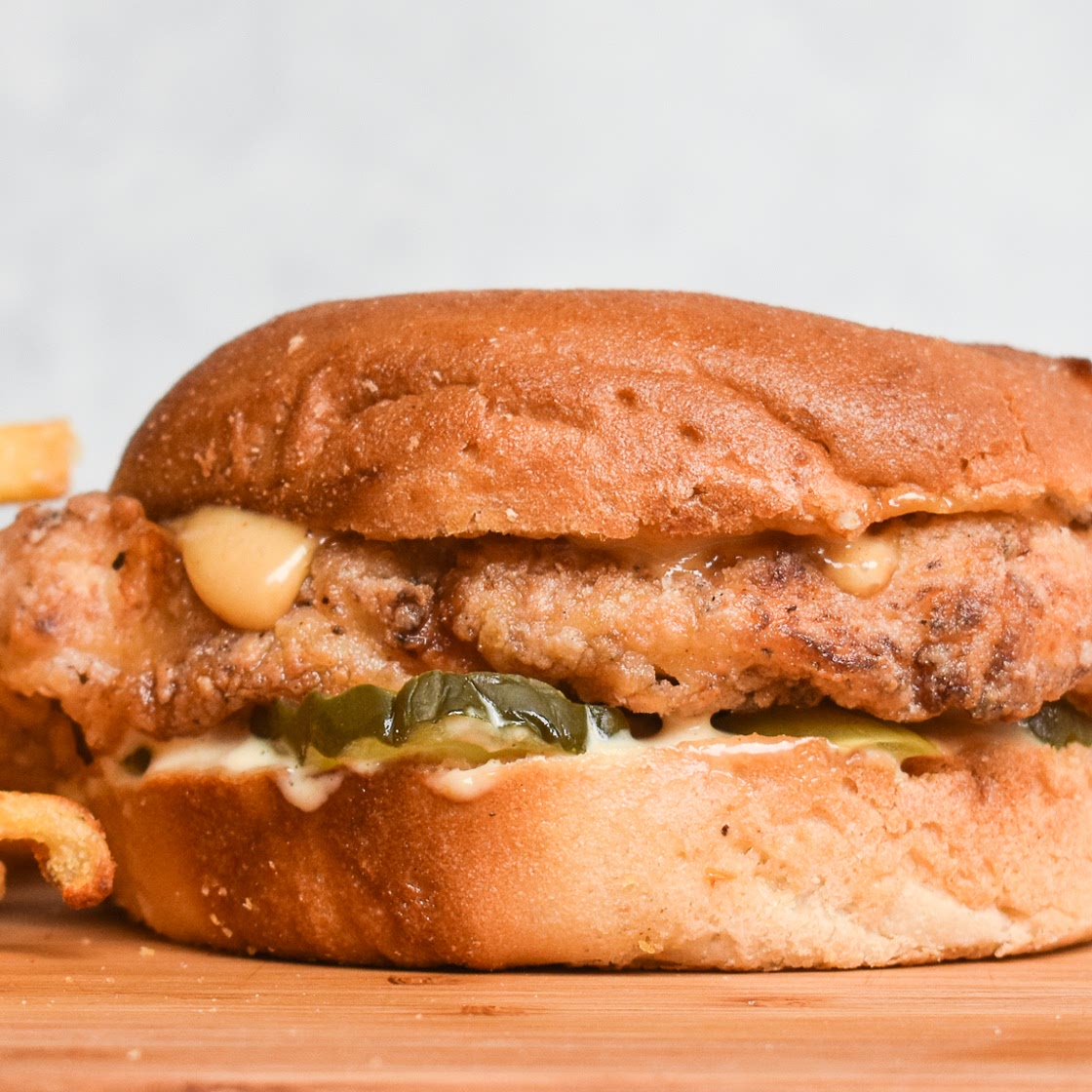 Low-FODMAP ‘Copycat’ Chick-Fil-A Chicken Sandwich; Gluten-free, Dairy-free