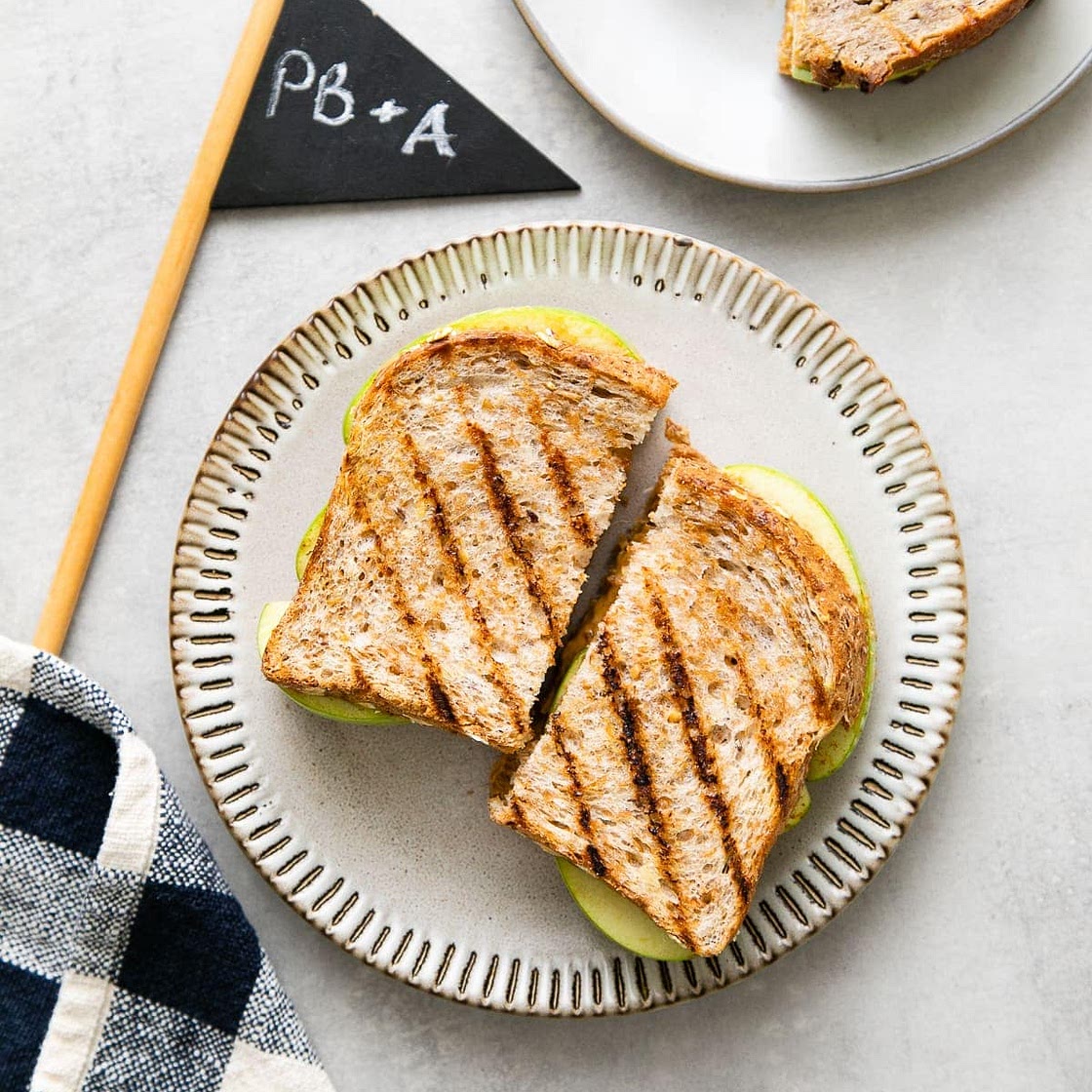 GRILLED PEANUT BUTTER & APPLE SANDWICH