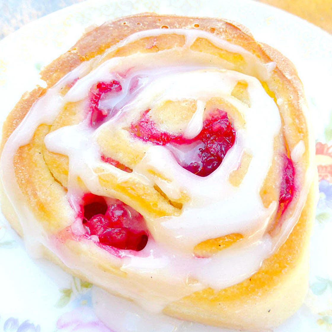 Raspberry and Vanilla Overnight Buns (from scratch)