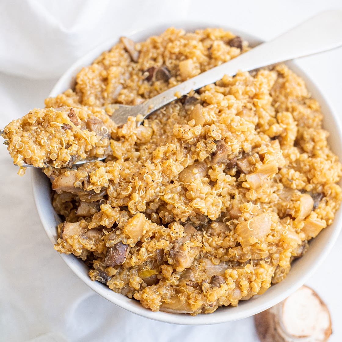Vegan One Pot Mushroom Leek Risotto (made with quinoa!)