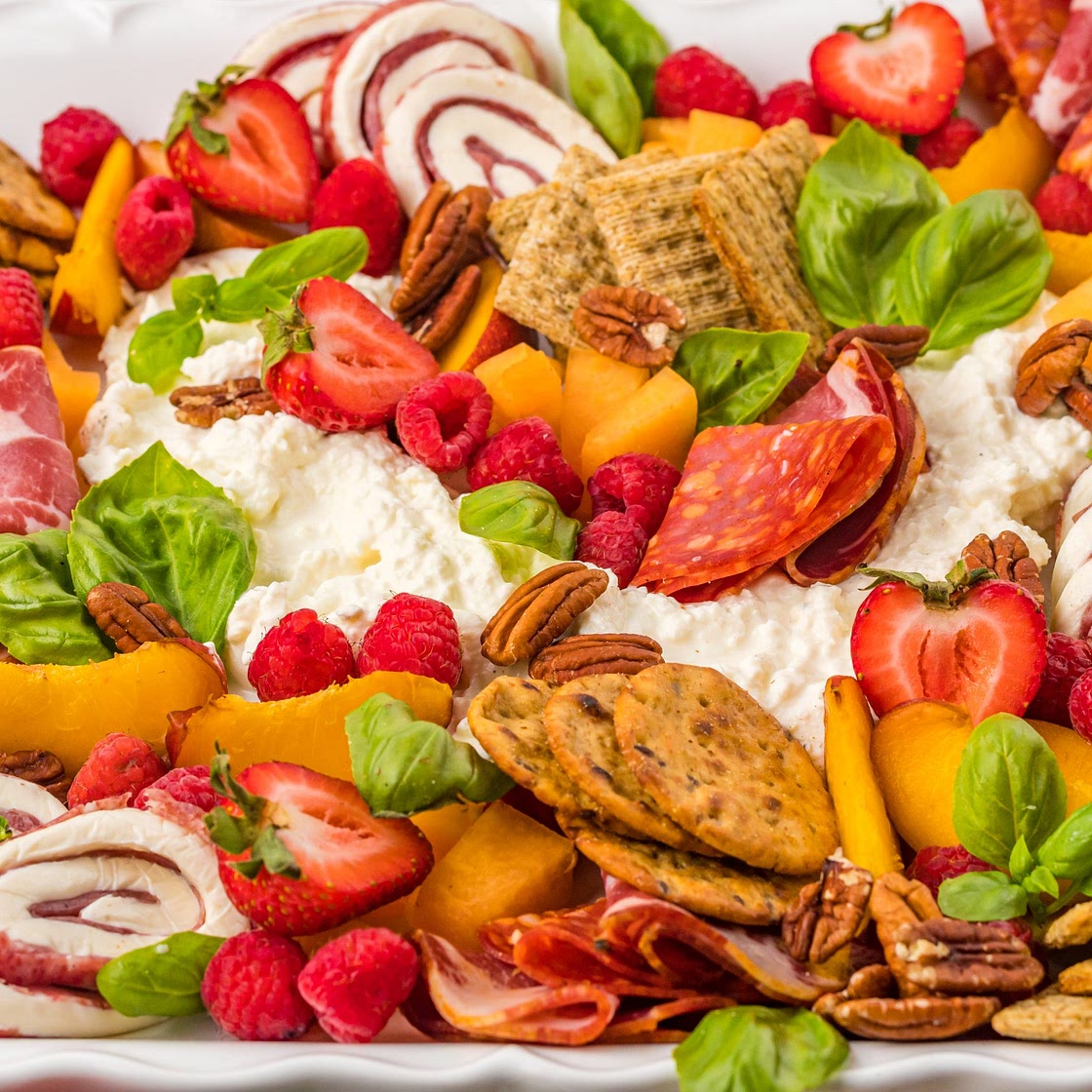 BURRATA CHARCUTERIE BOARD