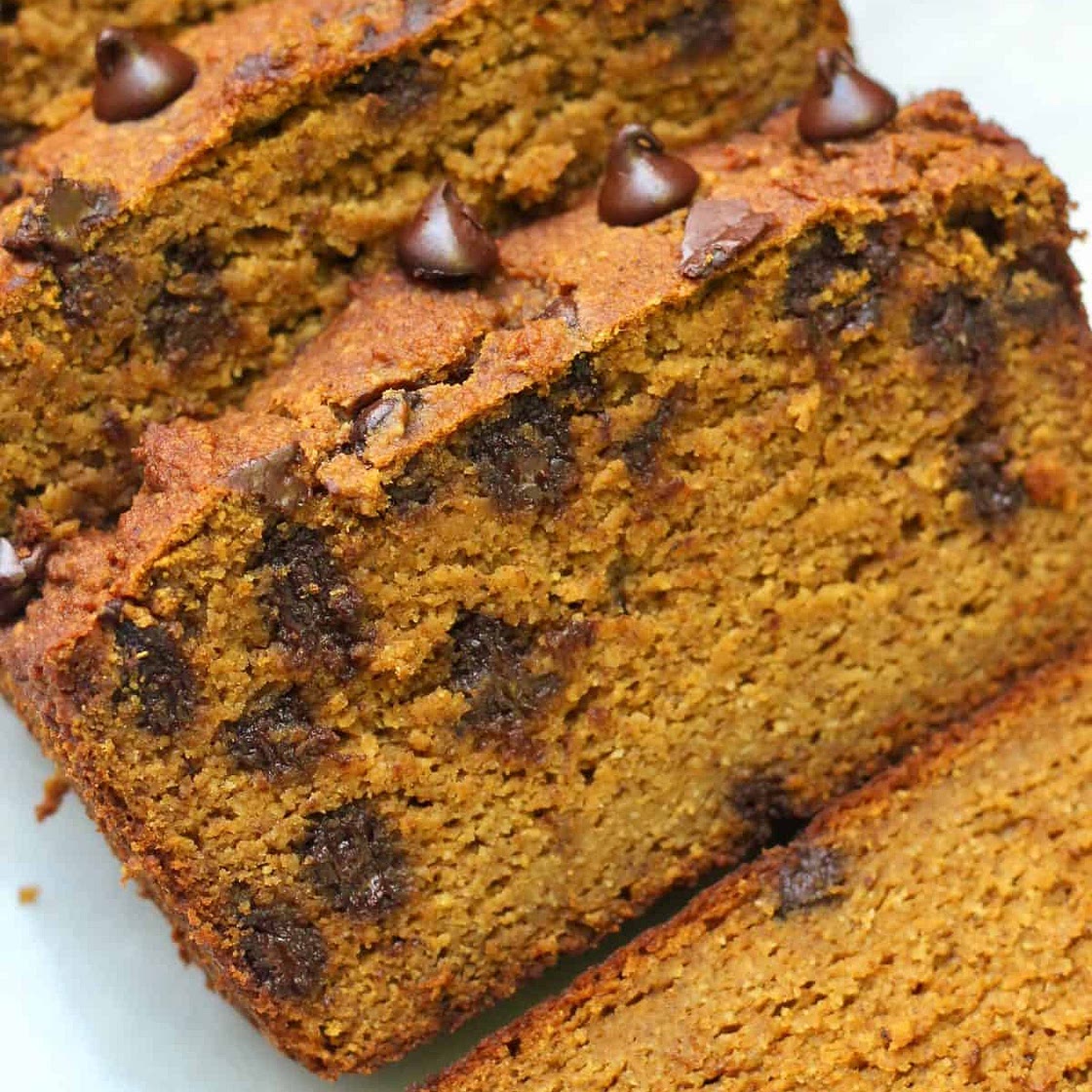 Best Almond Flour Pumpkin Bread (with a whole can of pumpkin!)