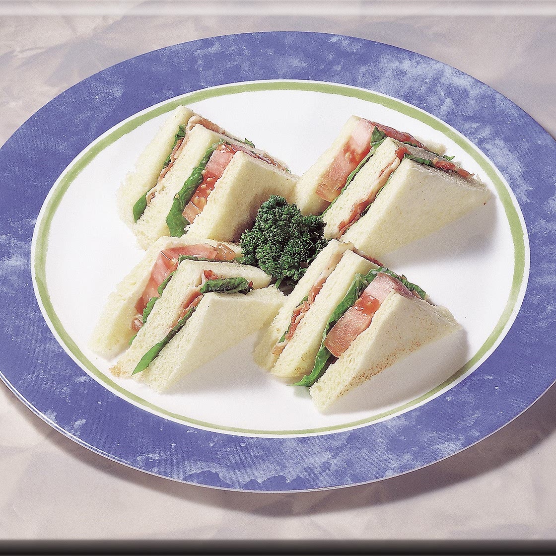 베이컨, 레터스, 토마토 샌드위치 만드는 법