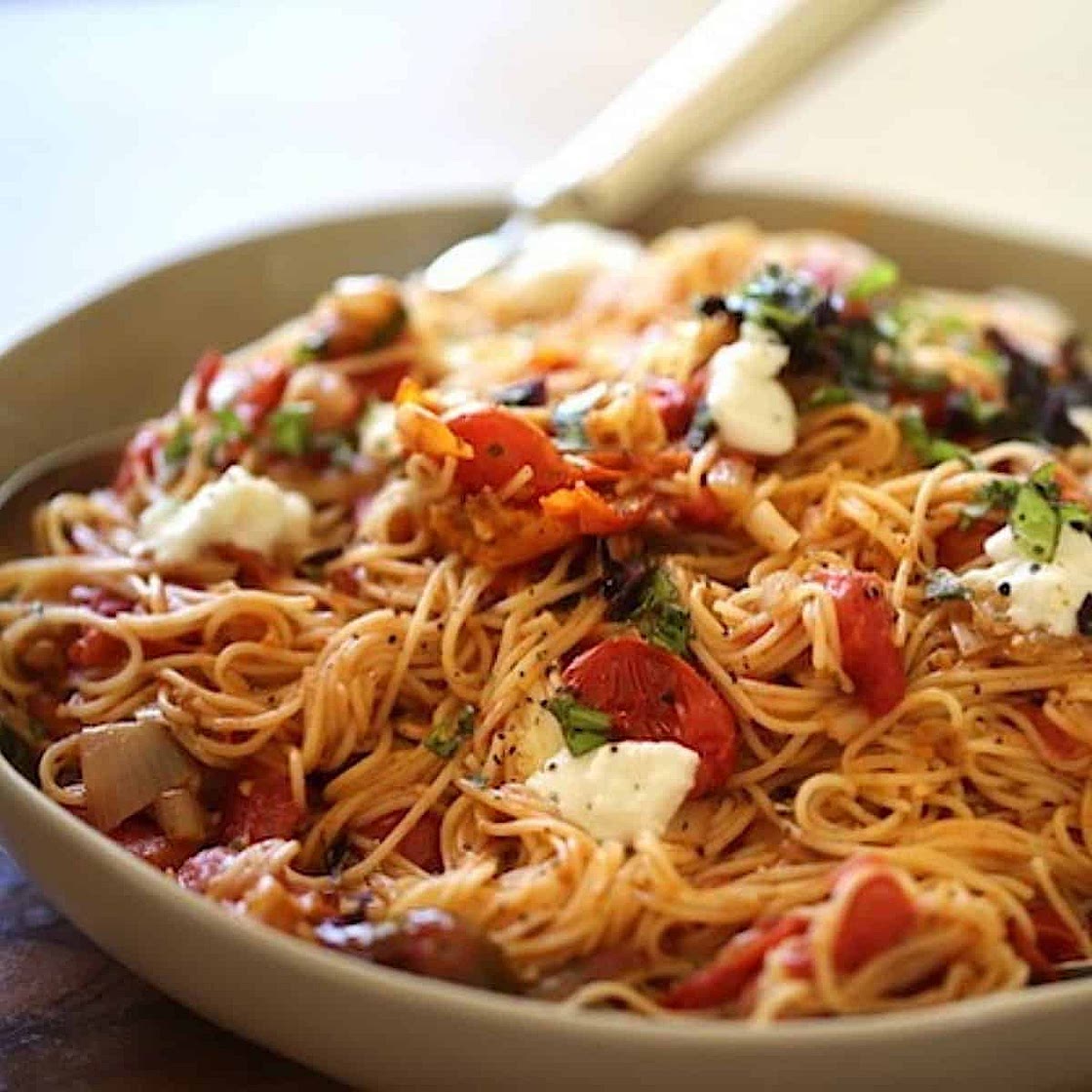 Angel Hair Pasta with Roasted Tomato Sauce Recipe
