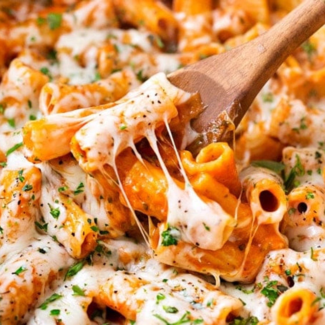 One Pot Chicken Parmesan Pasta