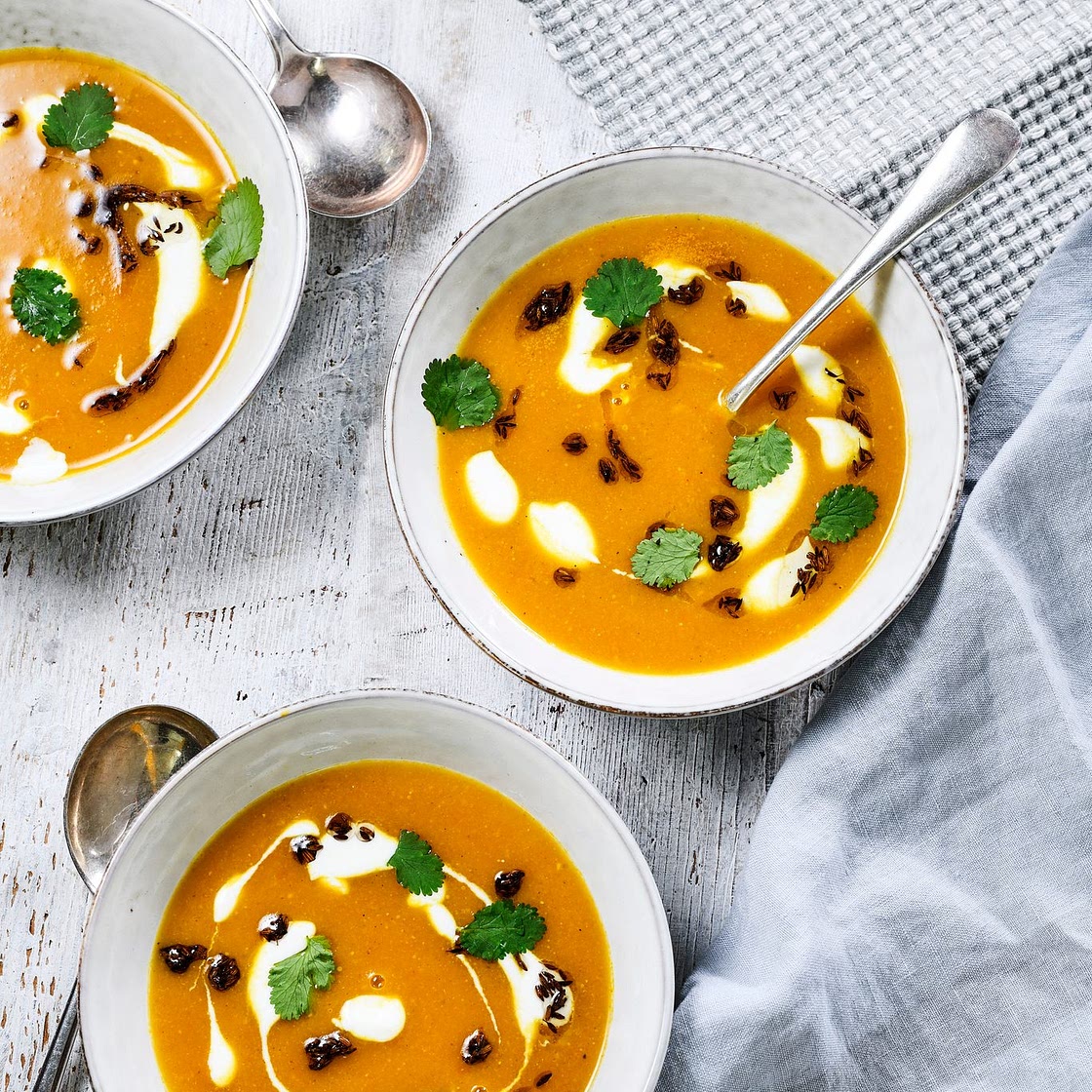 Carrot and lentil soup