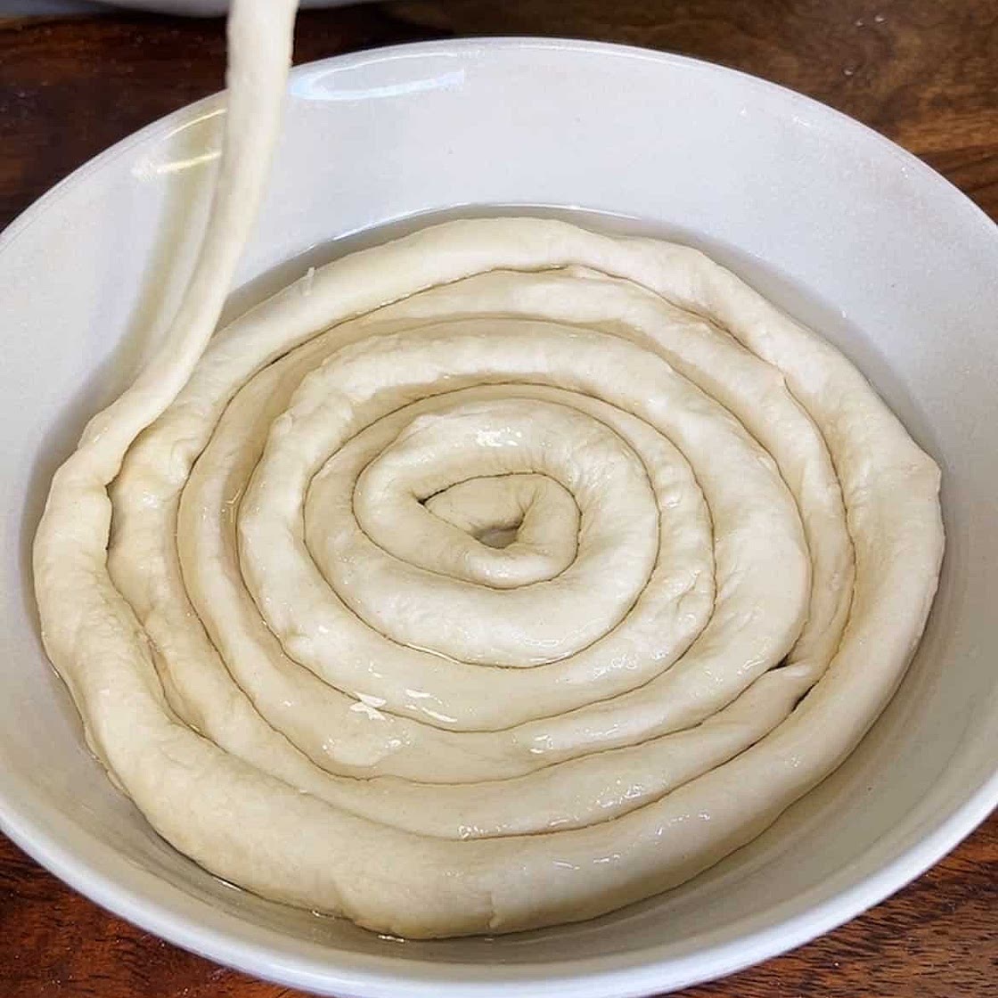 Longevity noodles (Long life noodles - ONE long noodle)