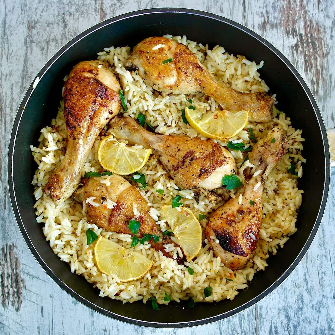 One Pan Mediterranean Chicken and Rice (Quick and Easy)