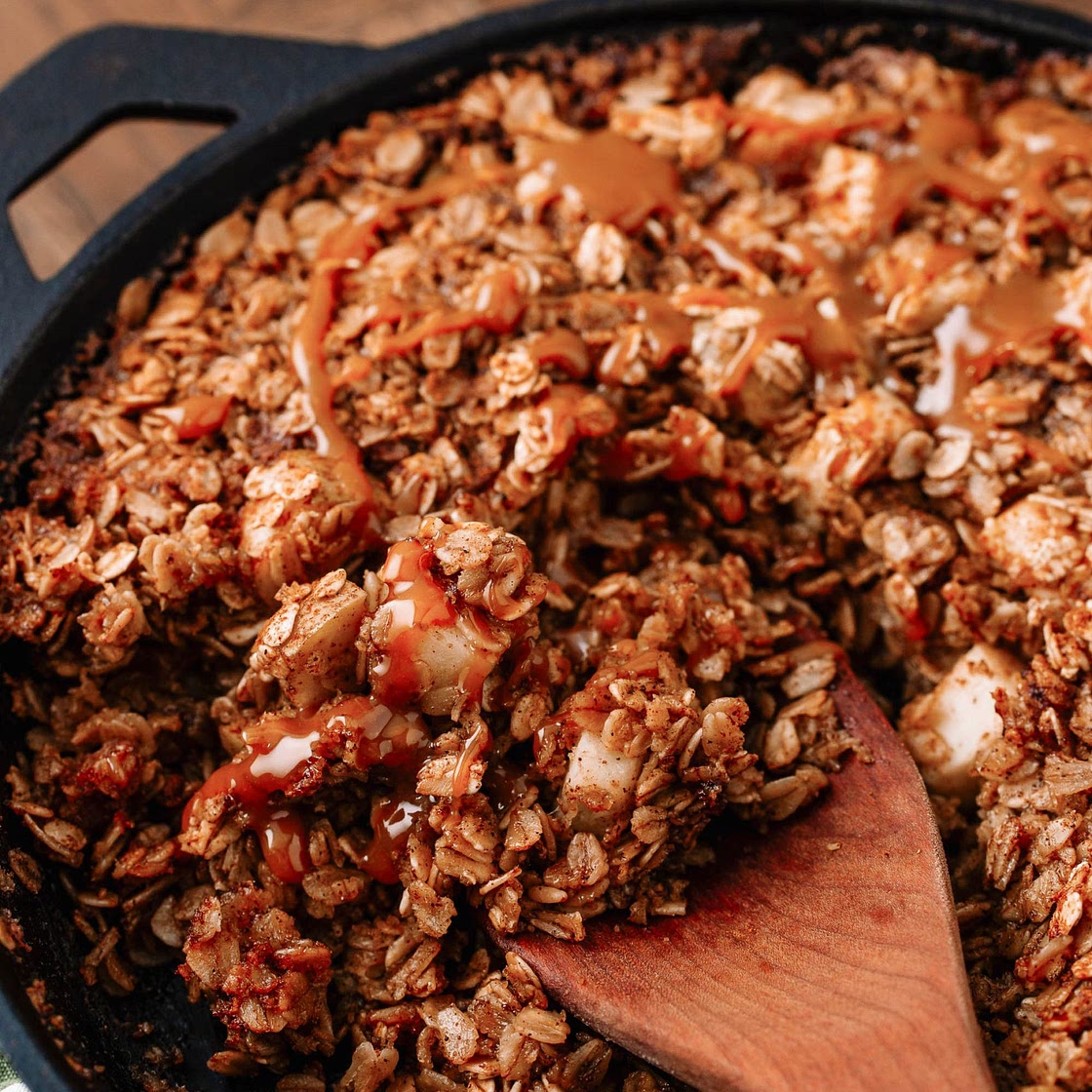 Apple Cinnamon Baked Oatmel