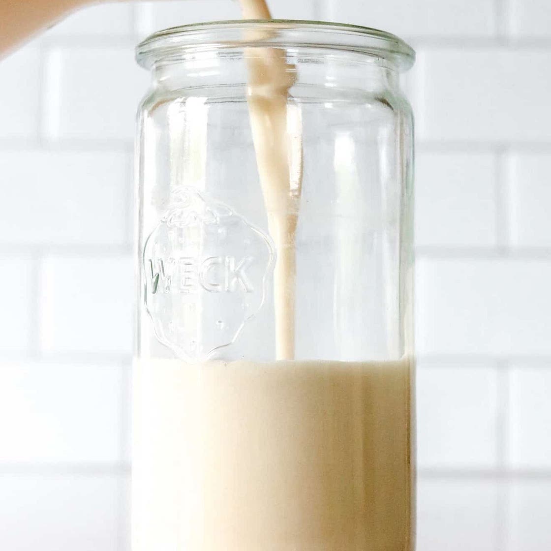 How to Make Oat Milk - Smooth and Creamy in Only 5 Min