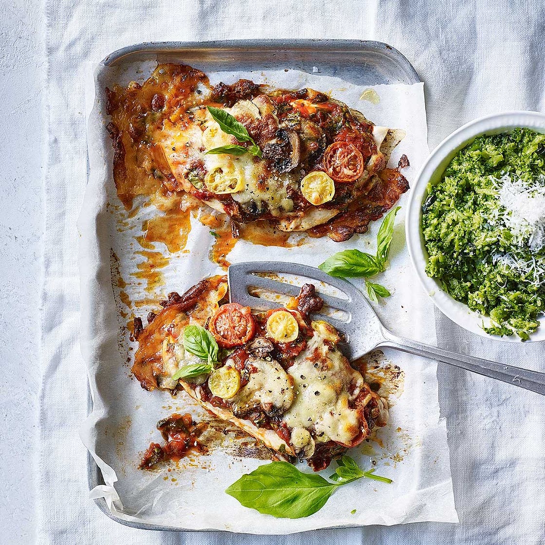 Pizza-topped chicken with broccoli smash