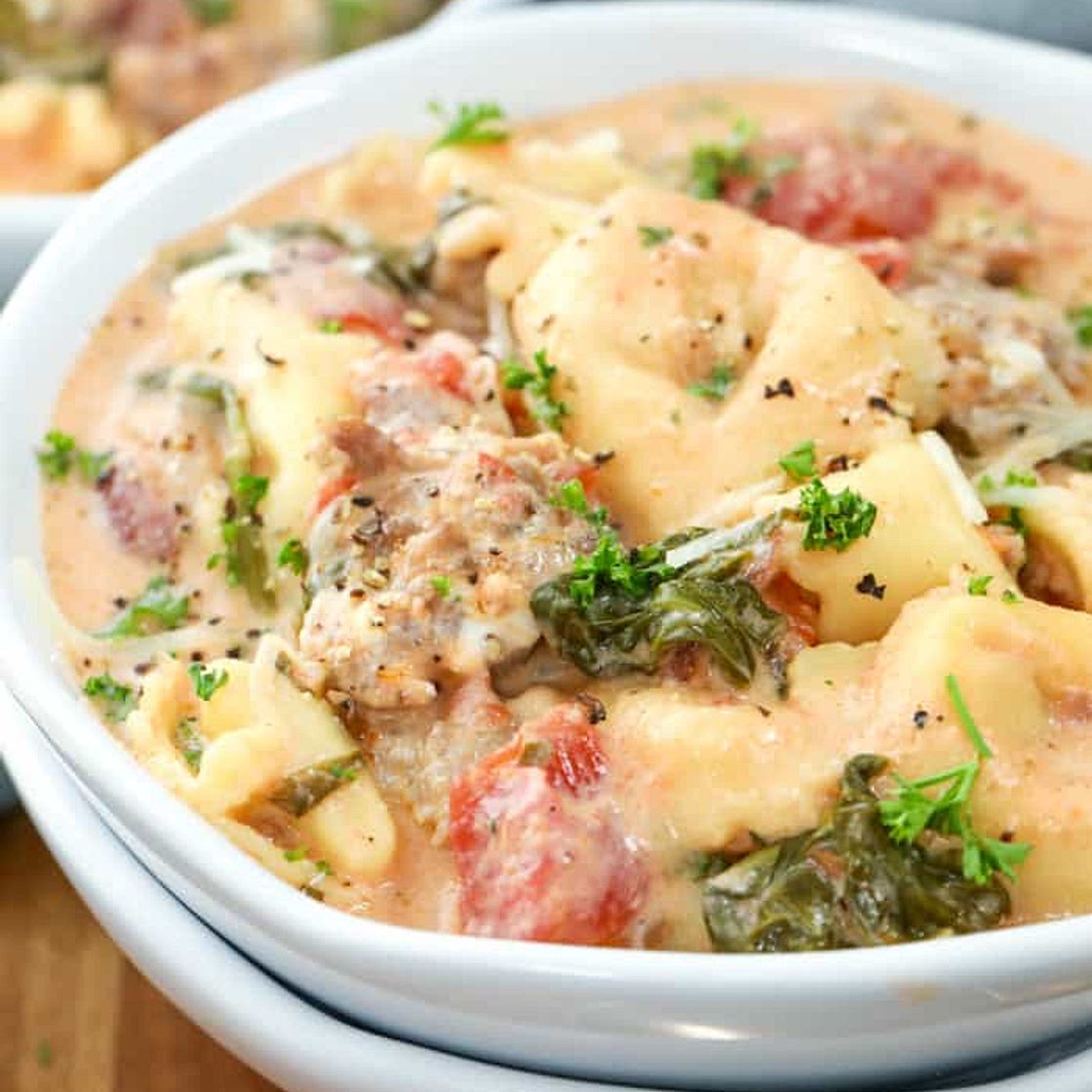 Creamy Crockpot Tortellini