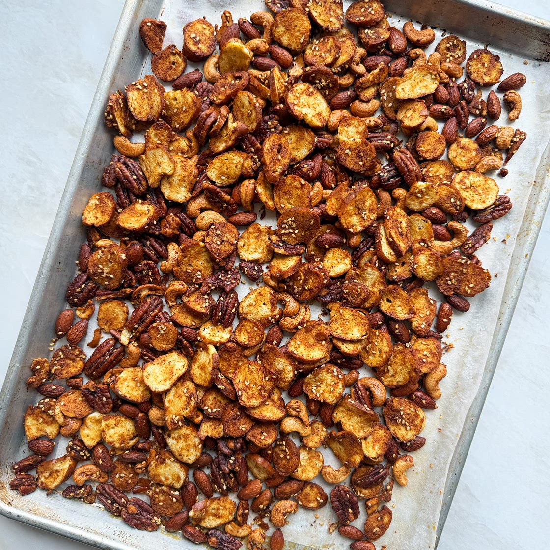Maggi-maple pretzel and nut beer snacks