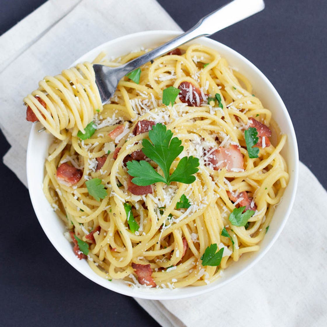 Garlicky Spaghetti Parmesan Carbonara