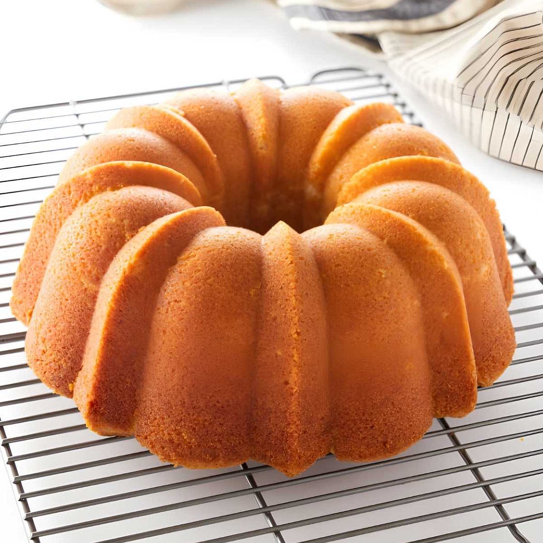 Cold Oven Pound Cake