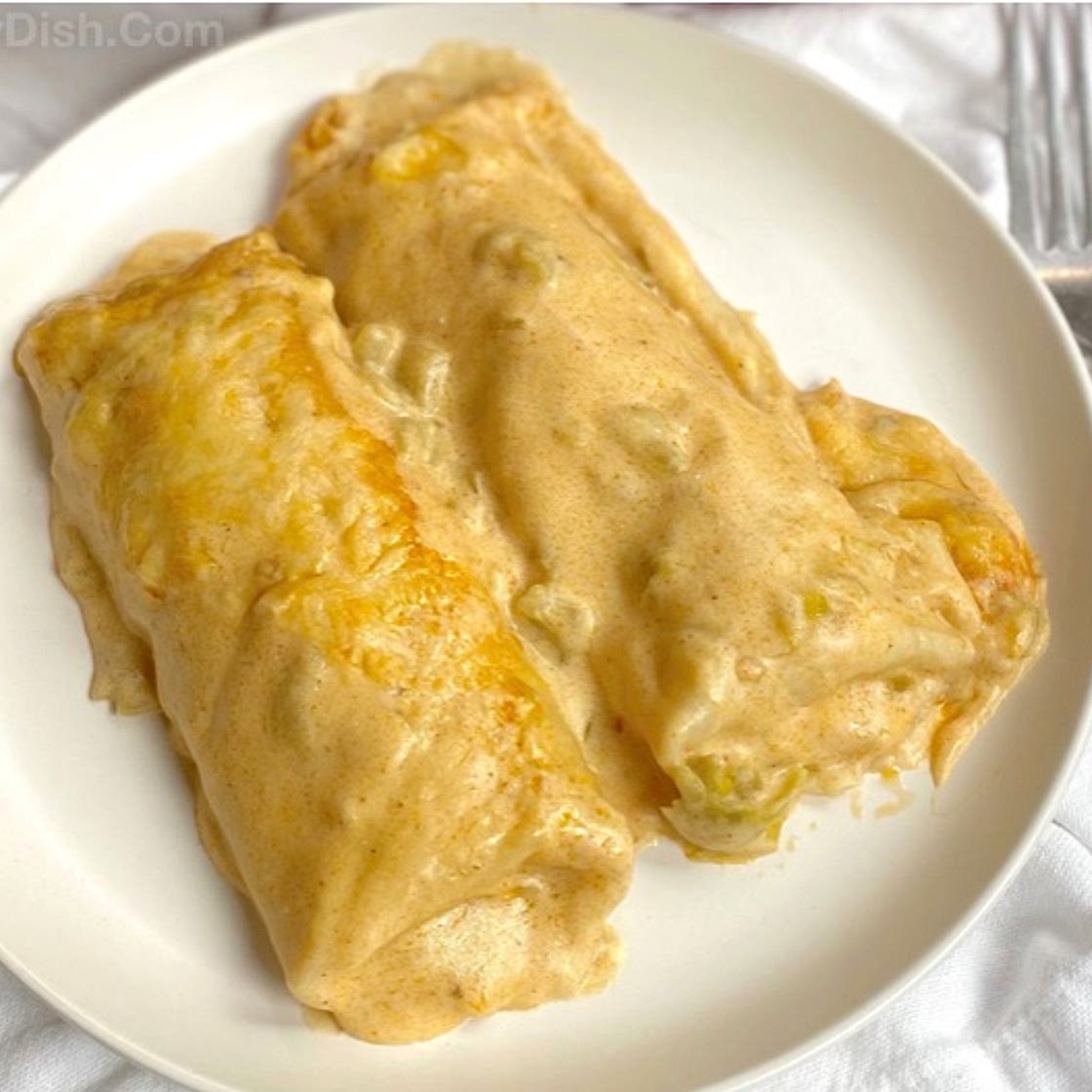 Easy Creamy White Chicken Enchiladas