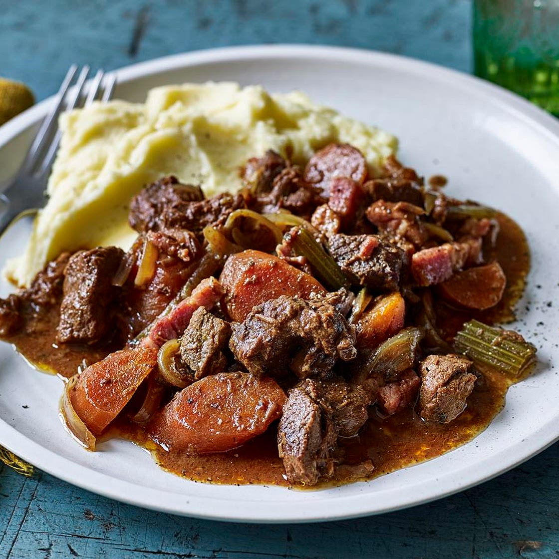 Easy slow cooker beef stew