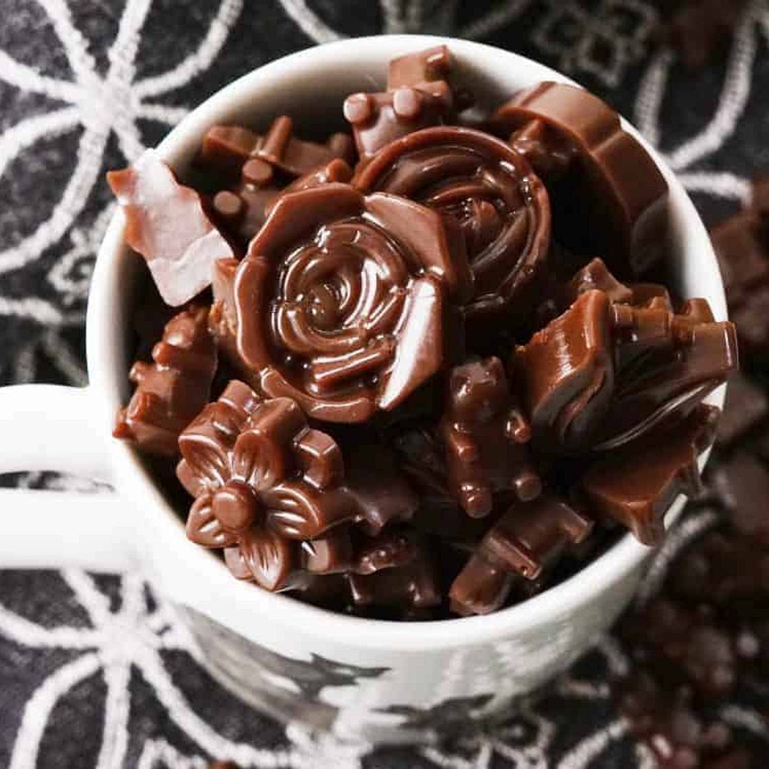 AIP Mocha Gummy Candy Recipe (Paleo)