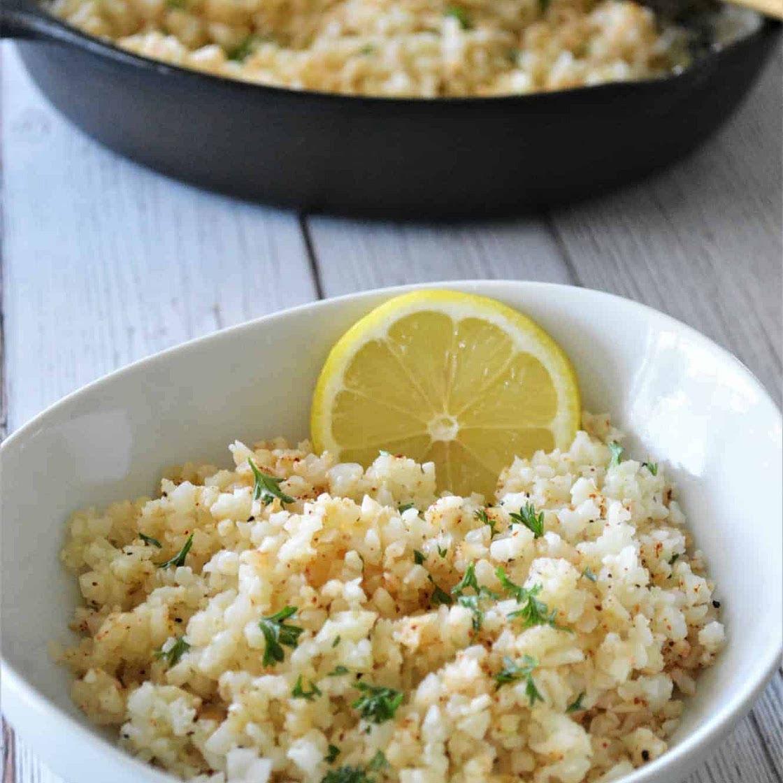 GARLIC BUTTER CAULIFLOWER RICE