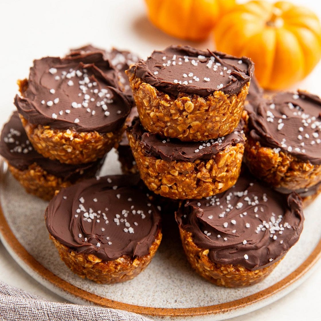 No-Bake Pumpkin Oatmeal Cups