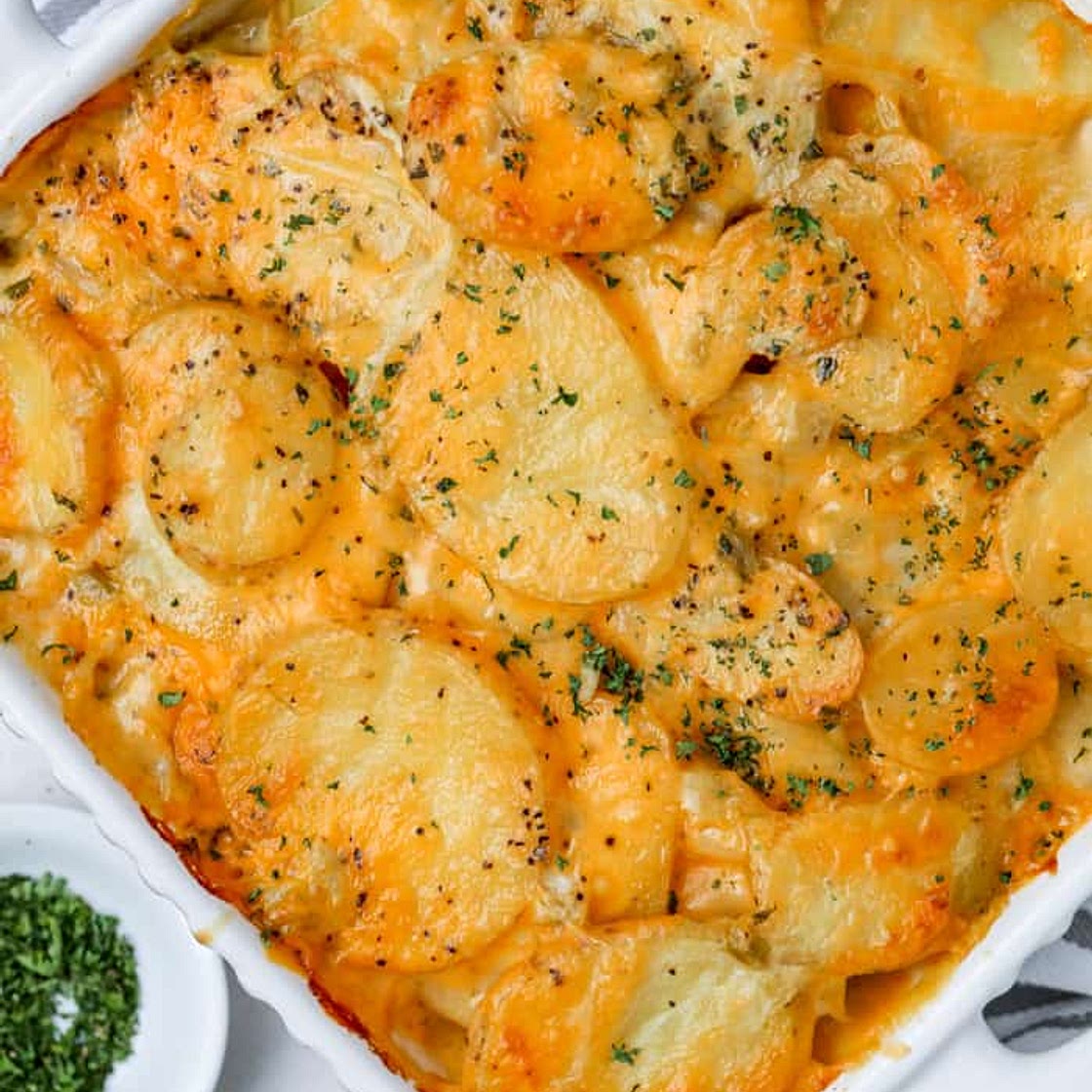 Cheesy Scalloped Potatoes