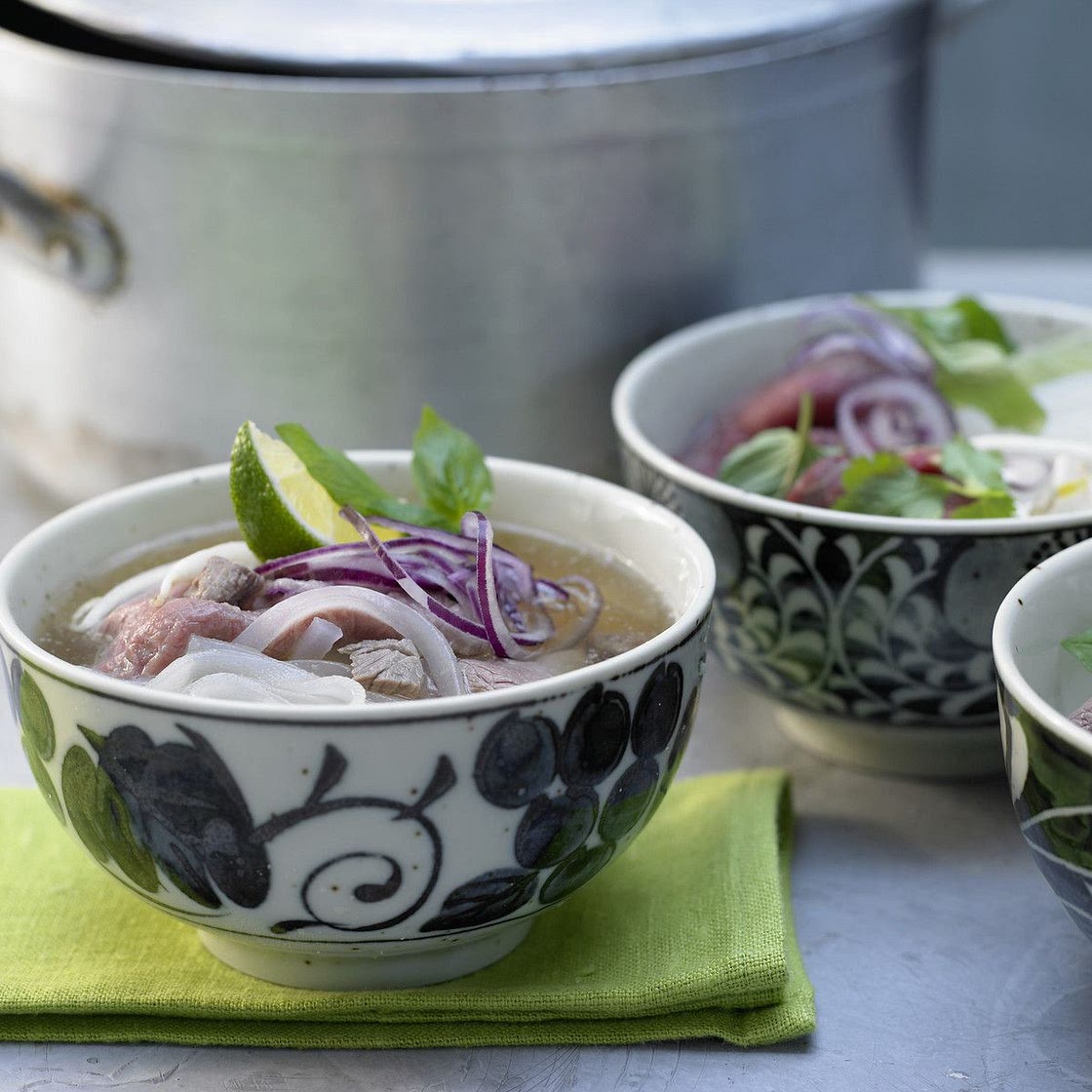Vietnamesische Suppe