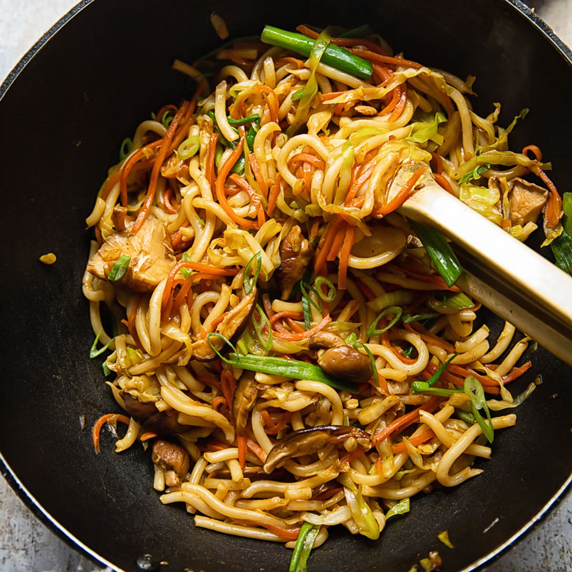 Vegetarian Yaki Udon (Japanese fried noodles)