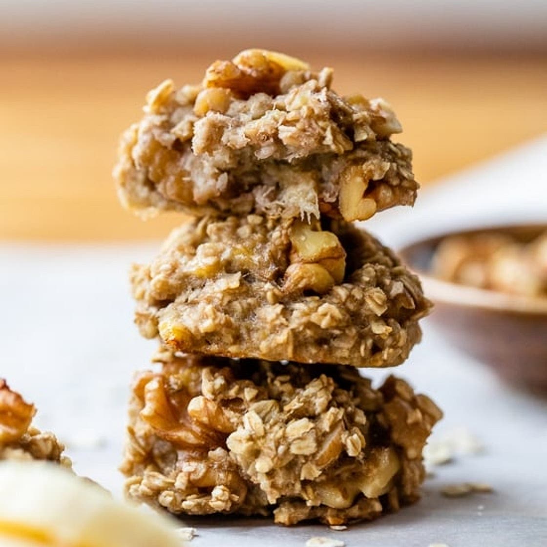 Healthy Banana Oatmeal Cookies