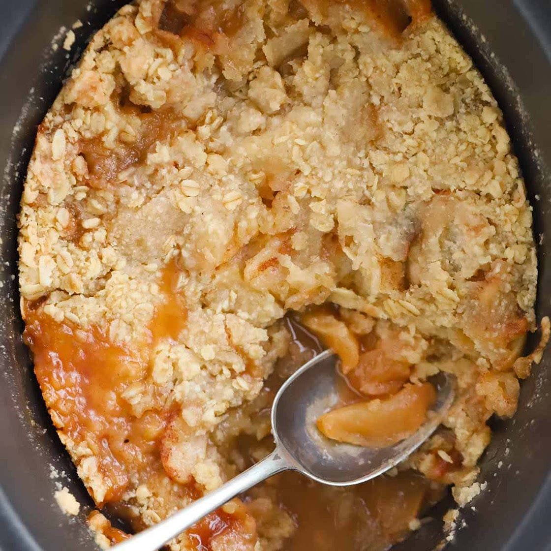 Slow Cooker Apple Crumble