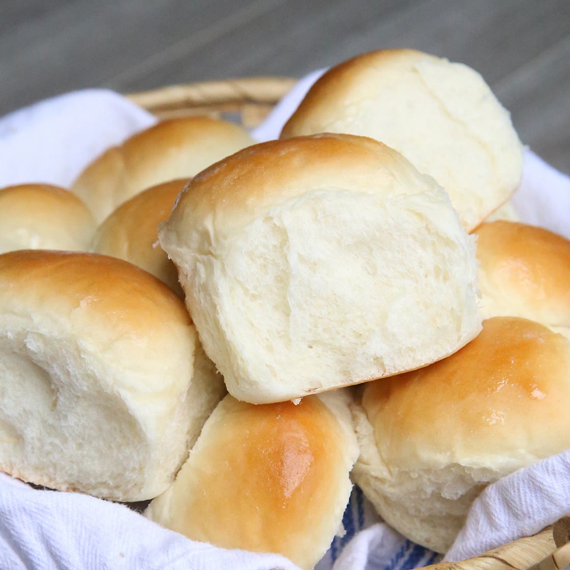 The Best Homemade Dinner Rolls