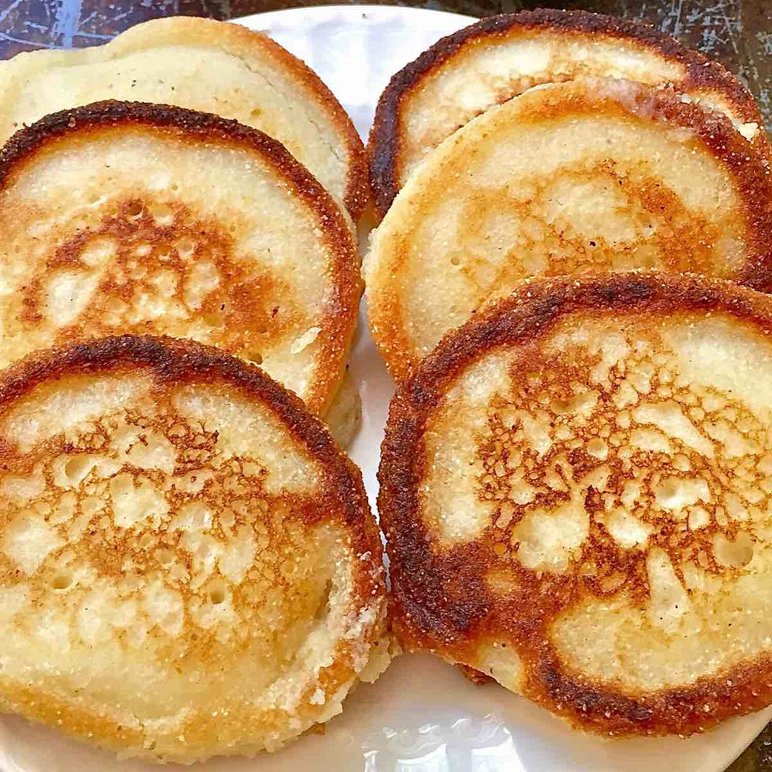 Quick and Easy Hoecakes Recipe (Fried Cornbread)