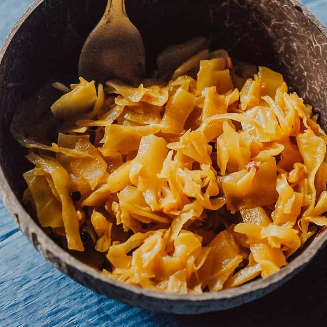 Easy Spicy Sauerkraut with Turmeric