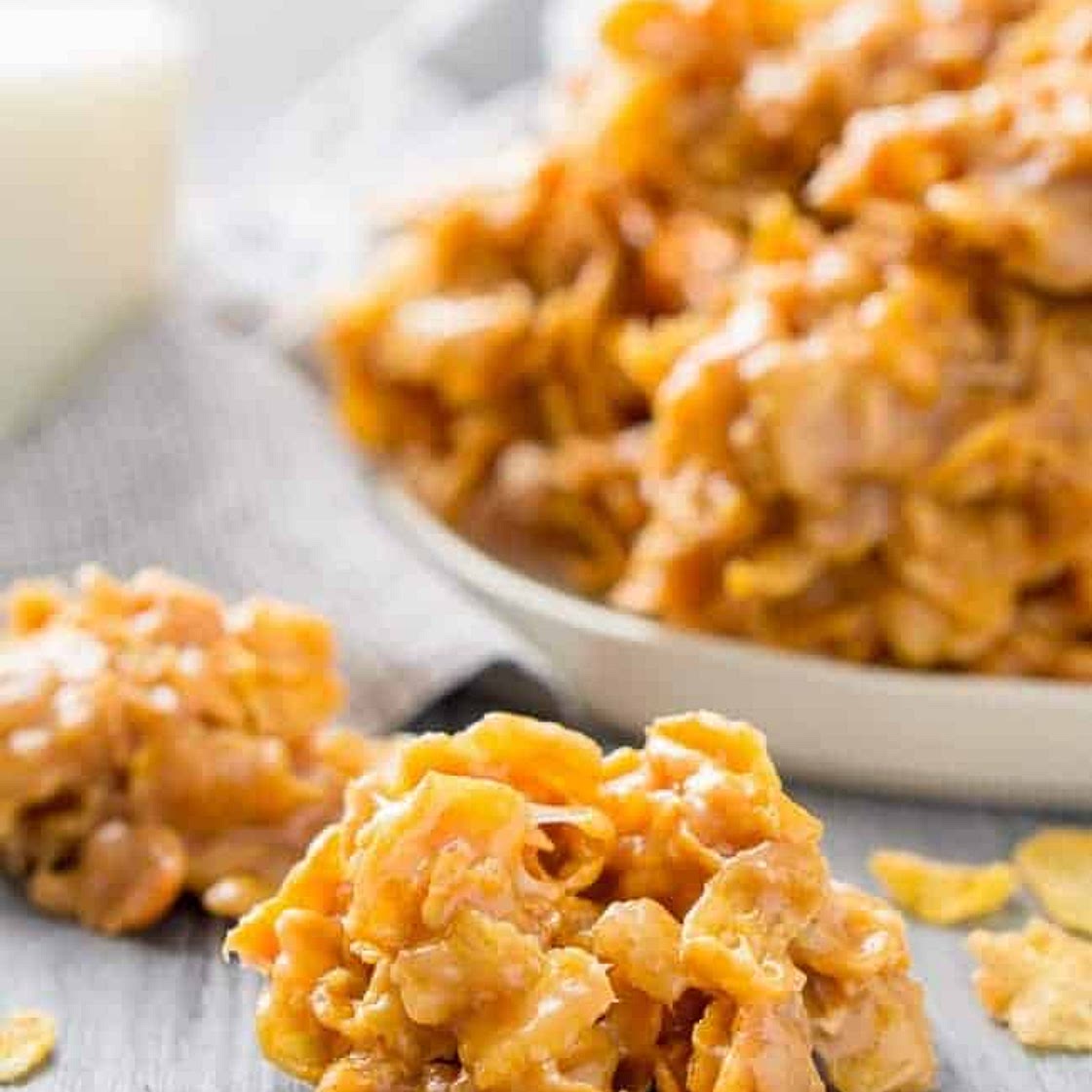 Peanut Butter Cornflake Cookies (no bake)