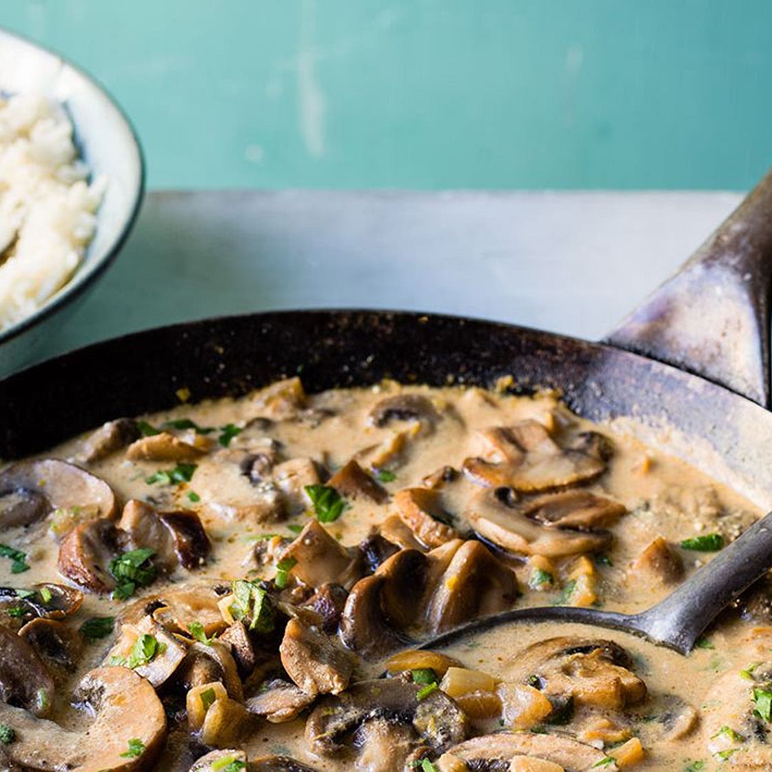 Mushroom stroganoff