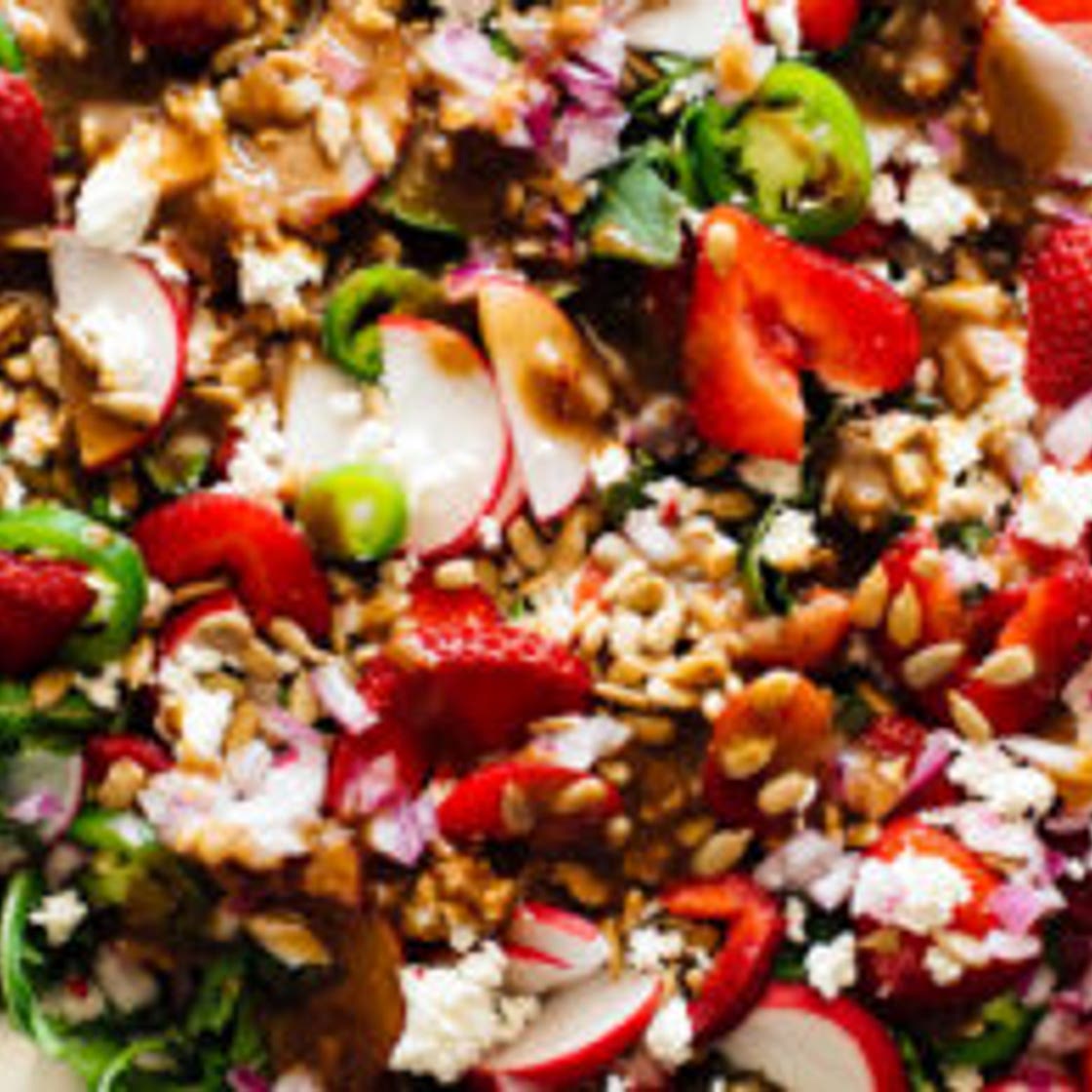 Colorful Strawberry Arugula Salad