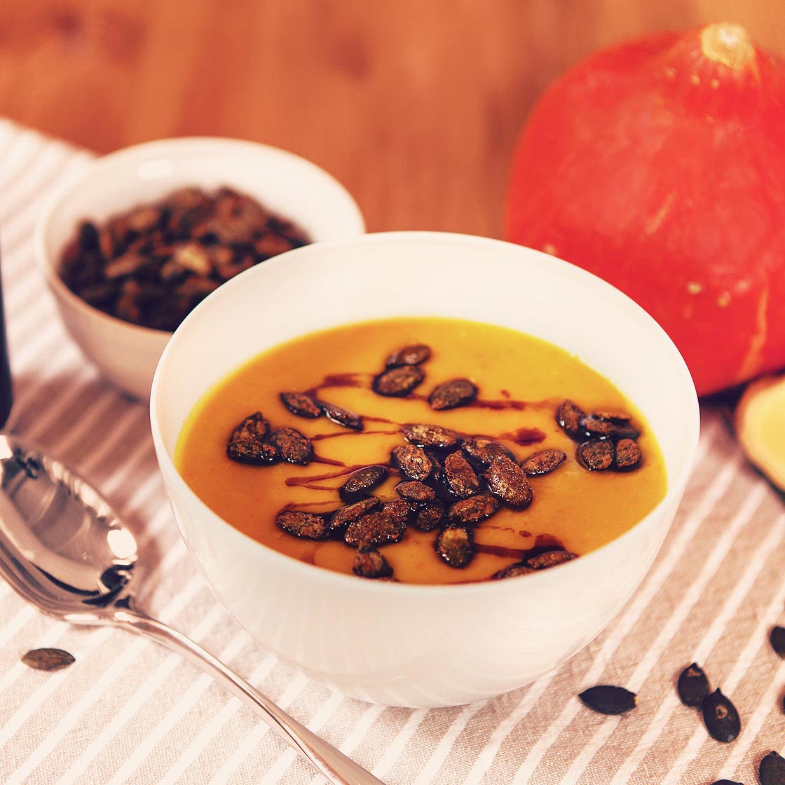 Hokkaido ginger soup with candied pumpkin seeds