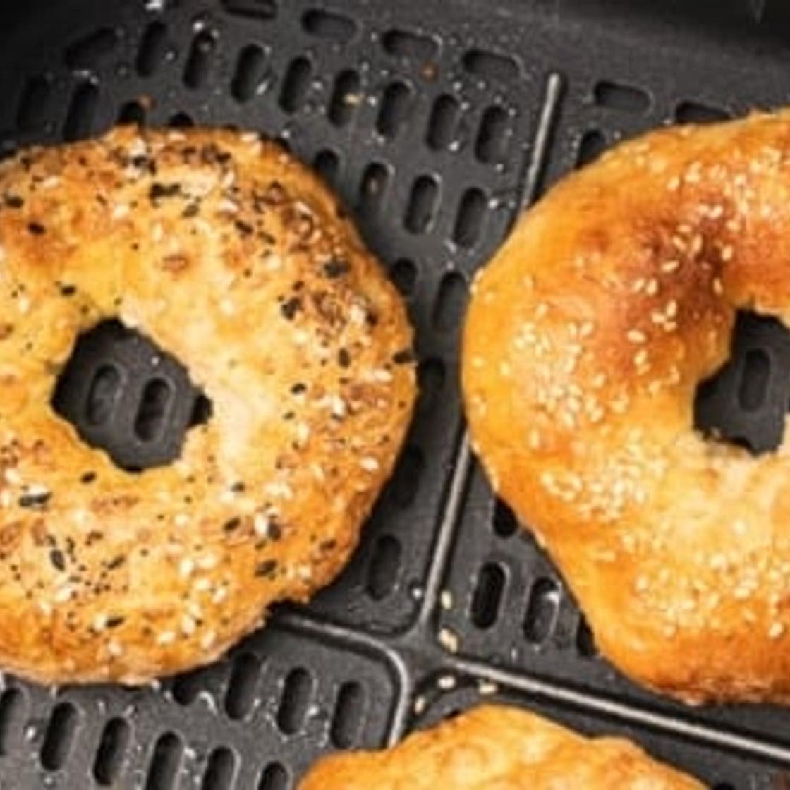Easy 3-Ingredient AIR FRYER Homemade Bagels