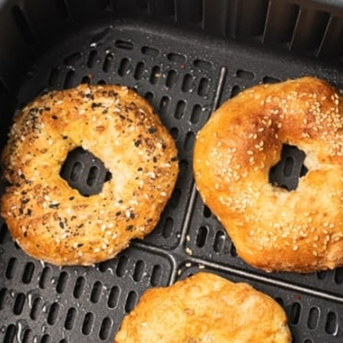 Easy 3-Ingredient AIR FRYER Homemade Bagels